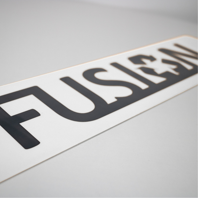 Fusion car standard oblong white aluminium backing: 520 x 111mm